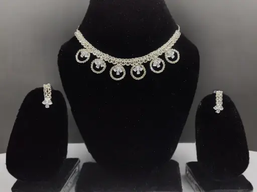 Sparkling Crystal Necklace Set with Earrings